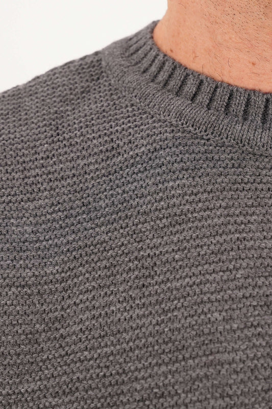 Gris Oscuro