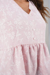 Blusa de dama elegante silueta semi ajustada