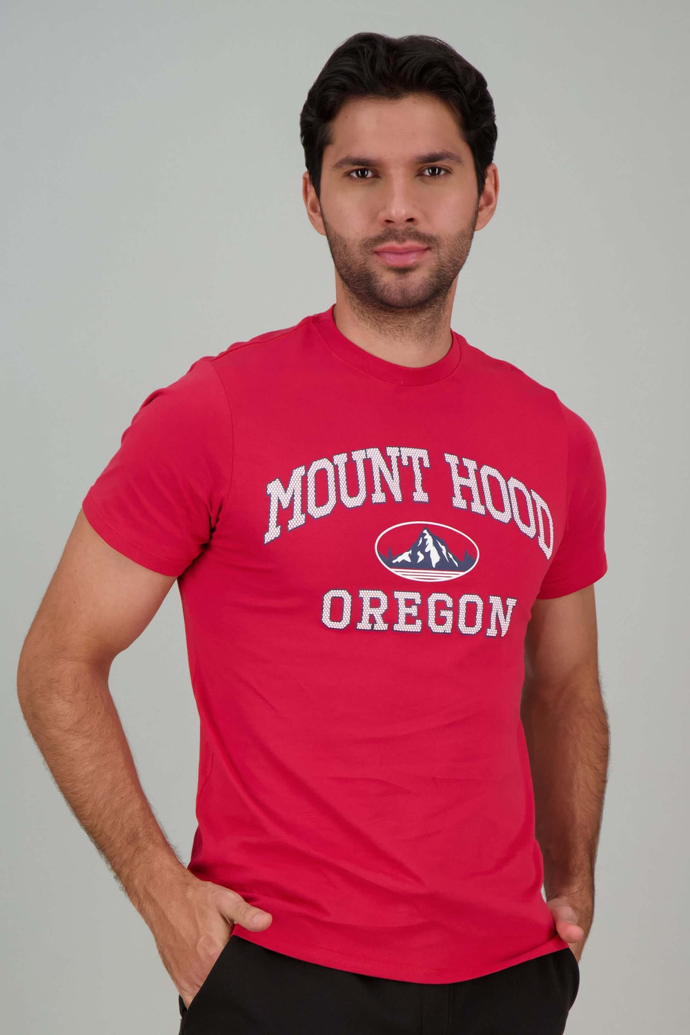 Camisetas de hombre modernas y cómodas, ideales para un estilo casual y fresco.